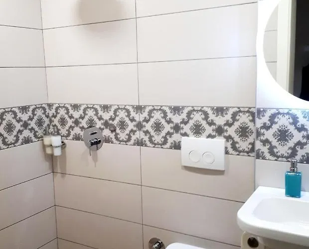 2v1 - Blloku Mac * 地拉那