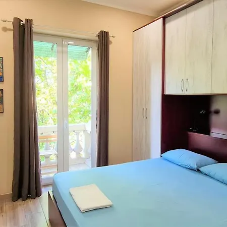 2v1 - Blloku Mac Apartment Tirana