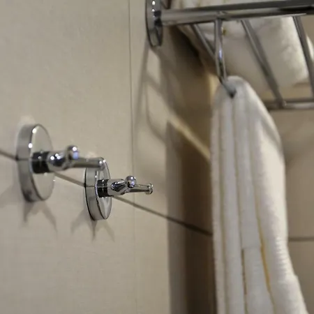 2v1 - Blloku Mac Tirana