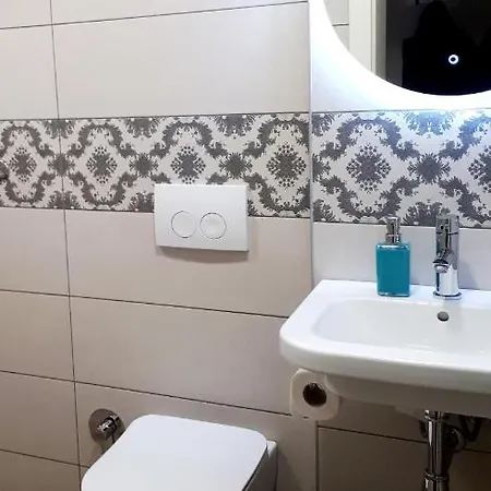 2v1 - Blloku Mac Tirana